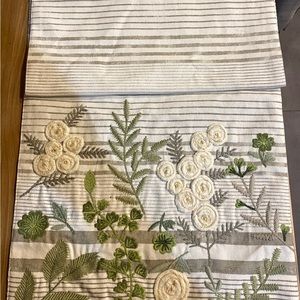 Pier 1 Imports Table Runner NEW